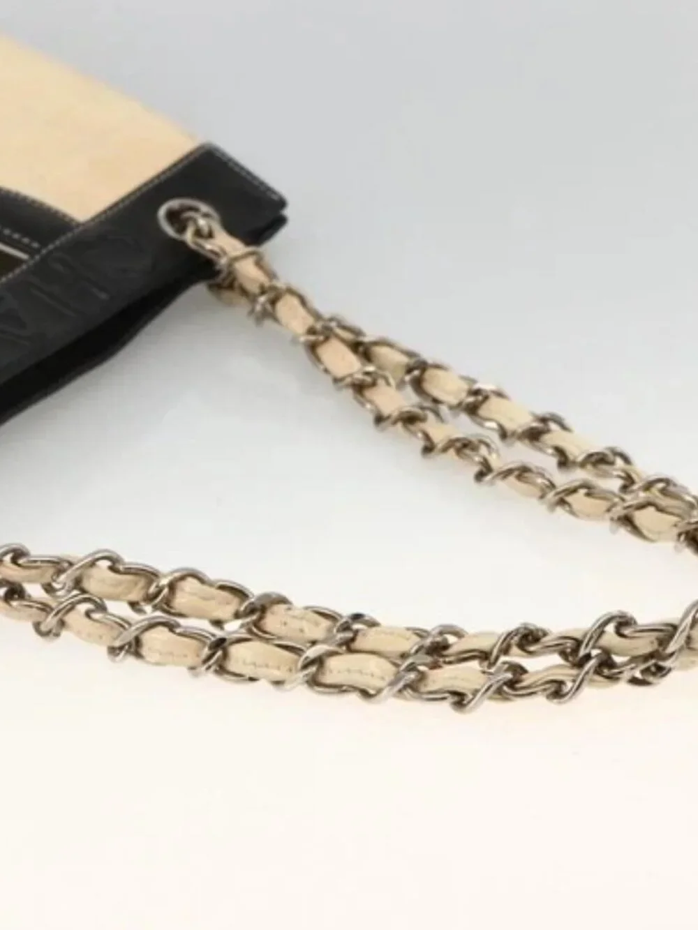 CHANEL Choco Bar Chain Shoulder Bag Patent Leather Beige Silver CC Auth BA11764A
